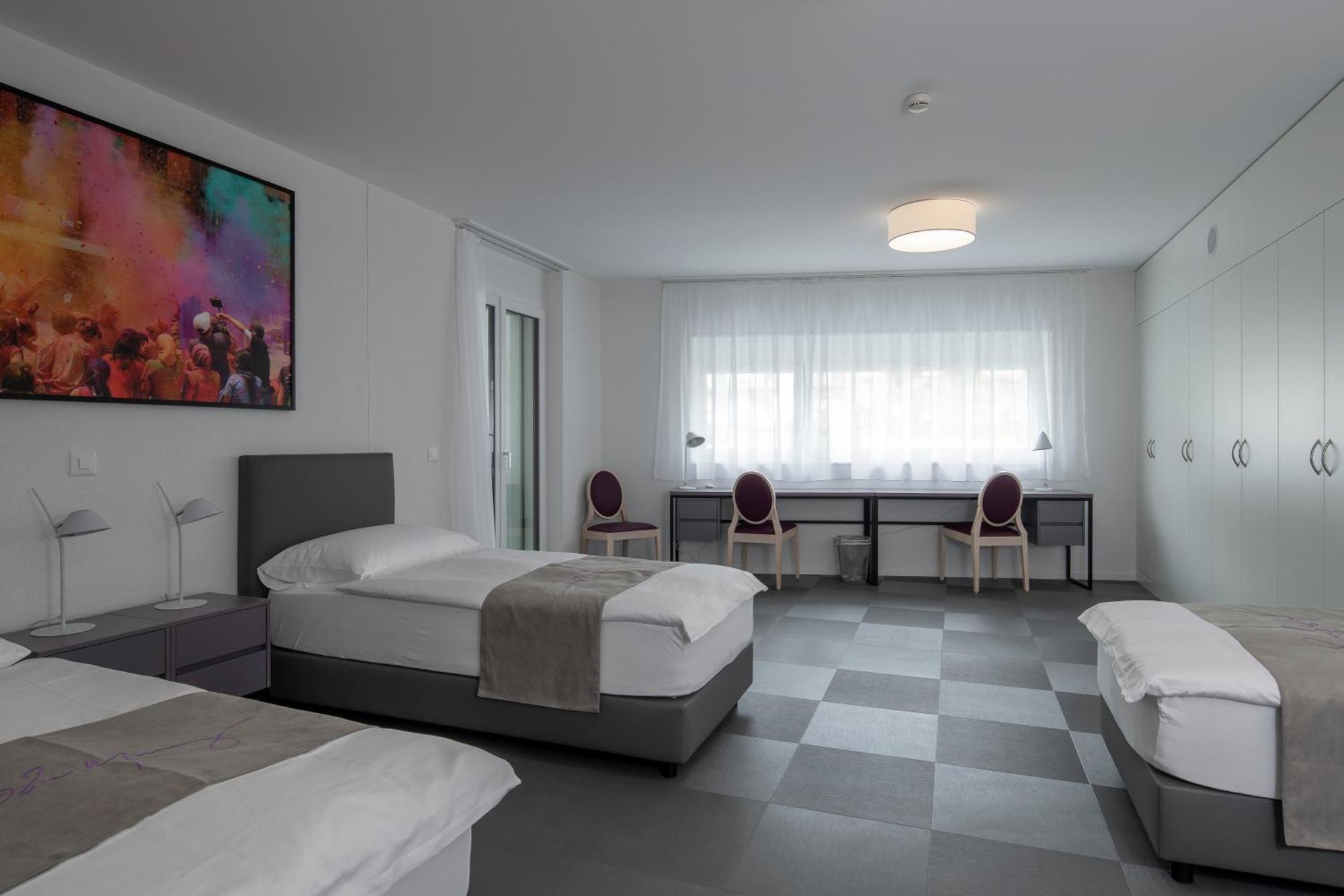 "The Freddie Mercury" Hotel 蒙特勒 外观 照片