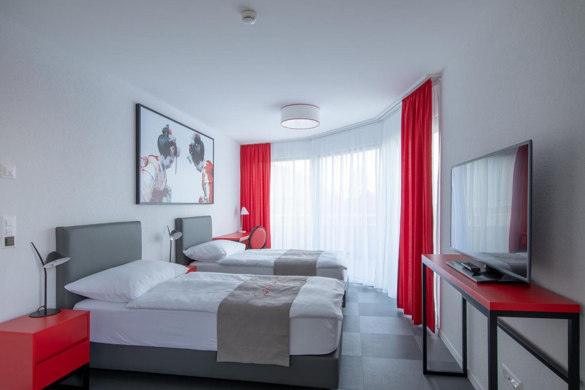"The Freddie Mercury" Hotel 蒙特勒 外观 照片